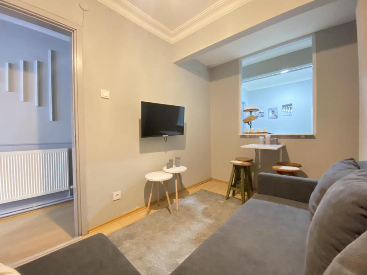 Charming Flat With Balcony In Sinanpasa Besiktas Apartment Istanbul Exterior photo